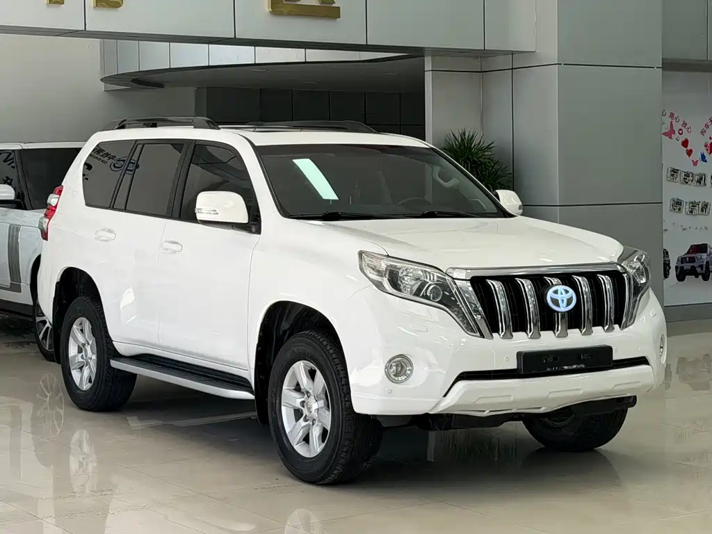 Toyota Prado 2014 — фото 2