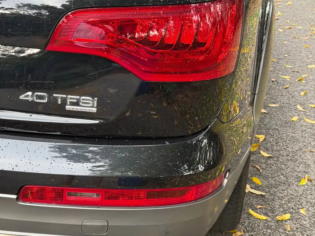 Audi Q7 2015 — фото 24