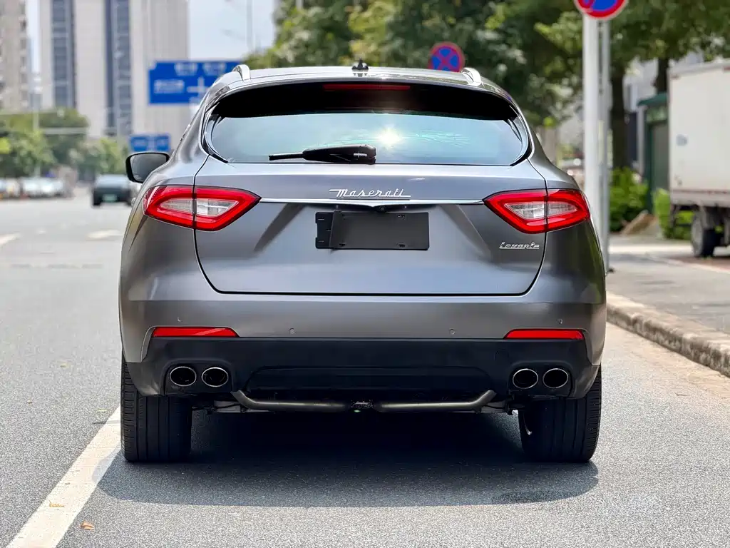 Maserati Levante 2017 — фото 4