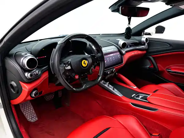 Ferrari GTC4Lusso 2019