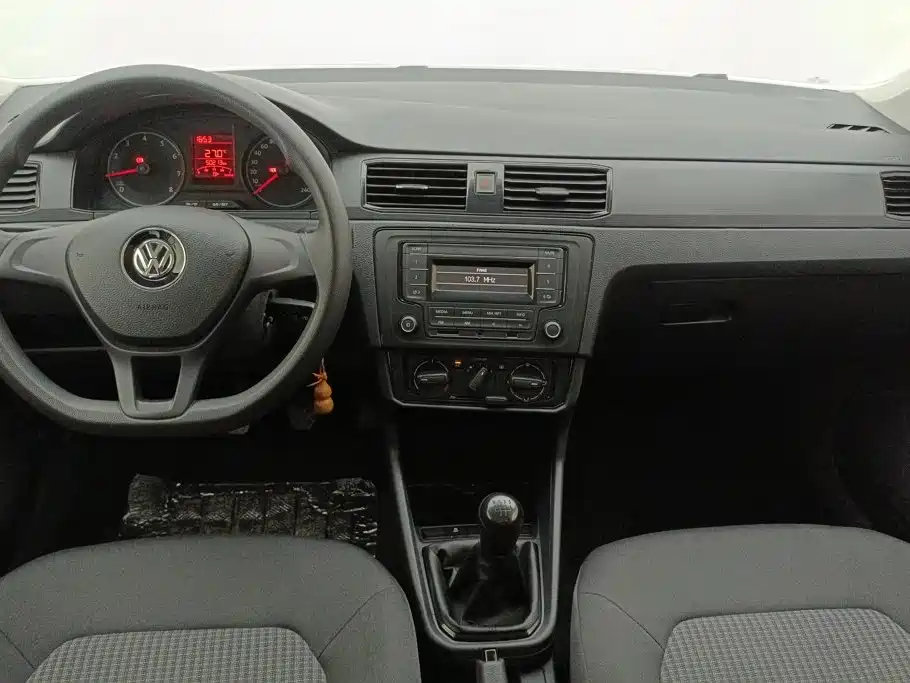Volkswagen Santana 2019 — фото 12