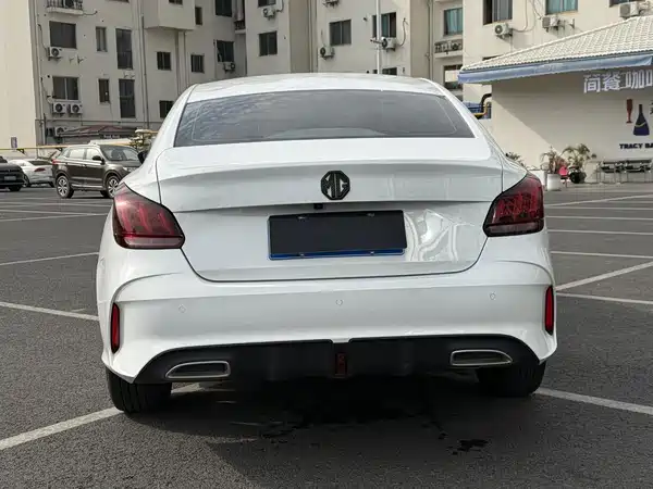 MG MG5 2022