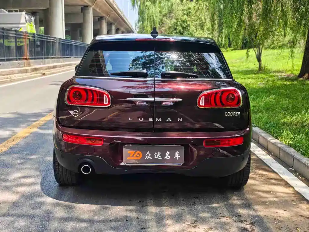 MINI Clubman 2018 — фото 14