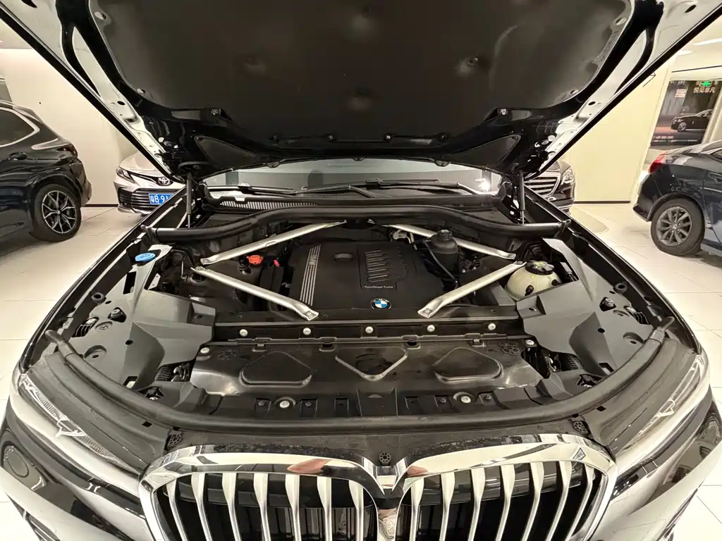 BMW X7 2022 — фото 18