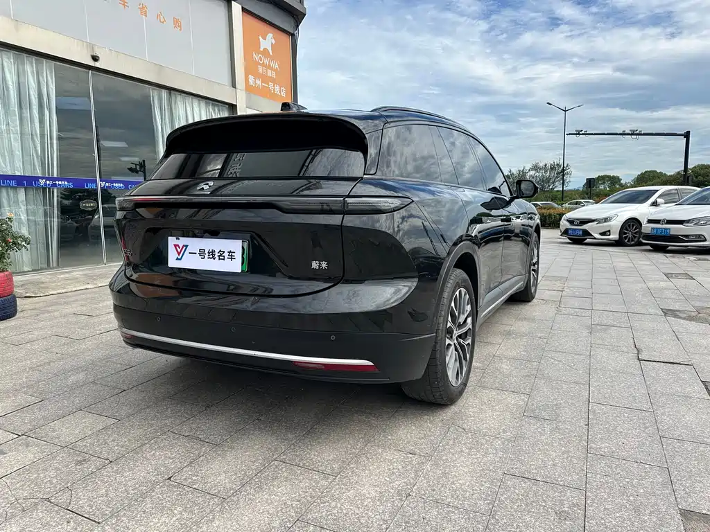 NIO ES6 2025