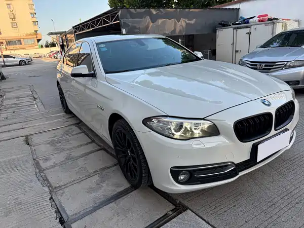 BMW 5 Series 2013