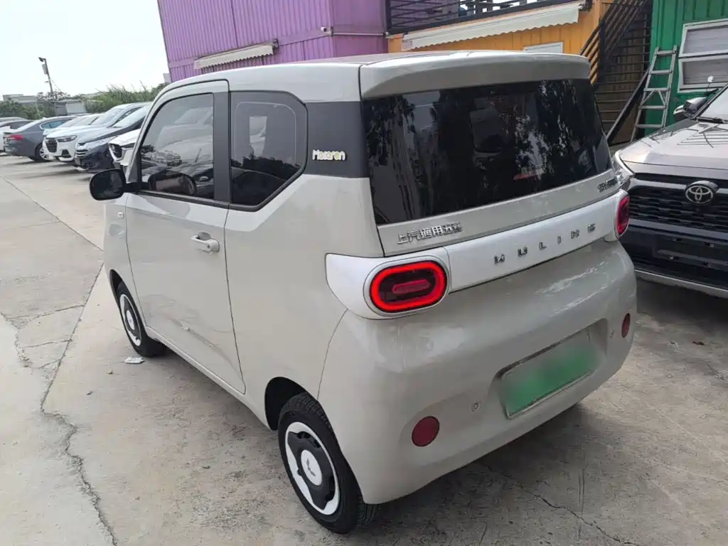Wuling Hongguang MINIEV 2025