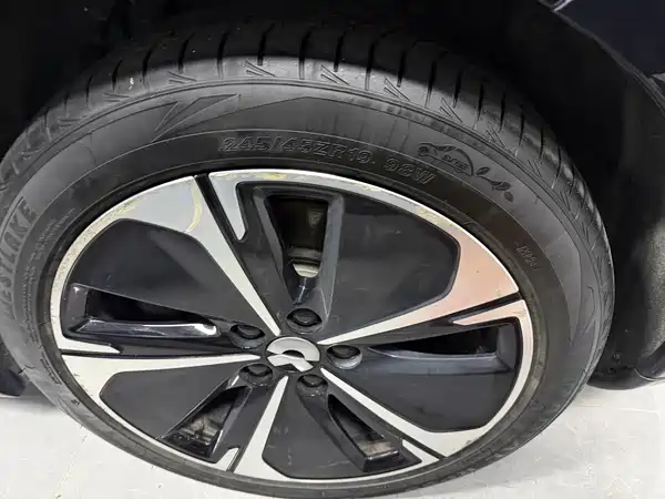NIO ET5T 2023