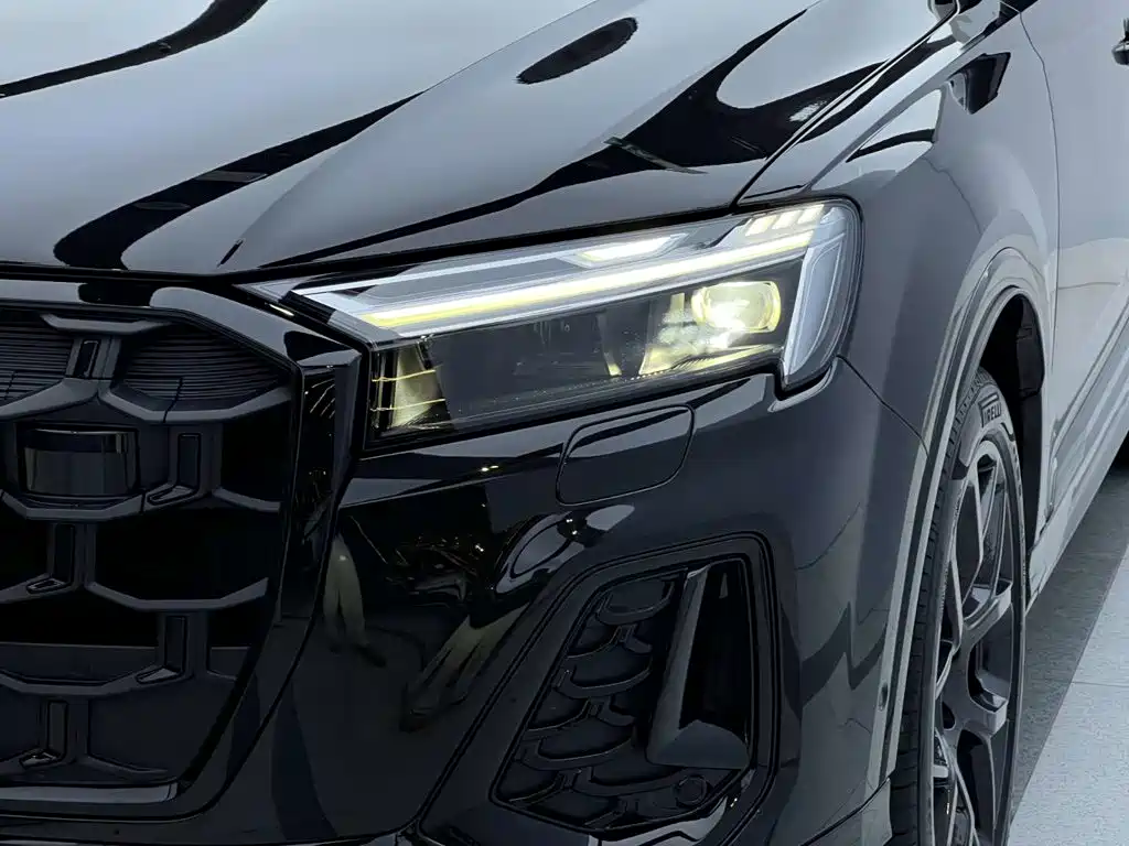 Audi Q7 2024