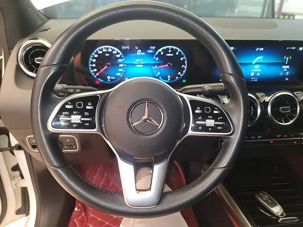 Mercedes-Benz B-Class 2020 — фото 11