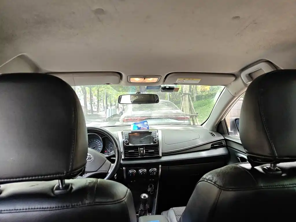 Toyota Vios 2015 — фото 9