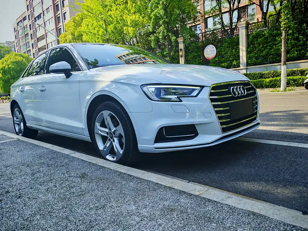 Audi A3 2020 — фото 12