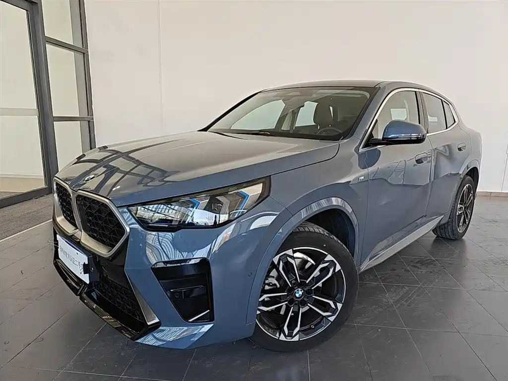 BMW X2 2025 — фото 1