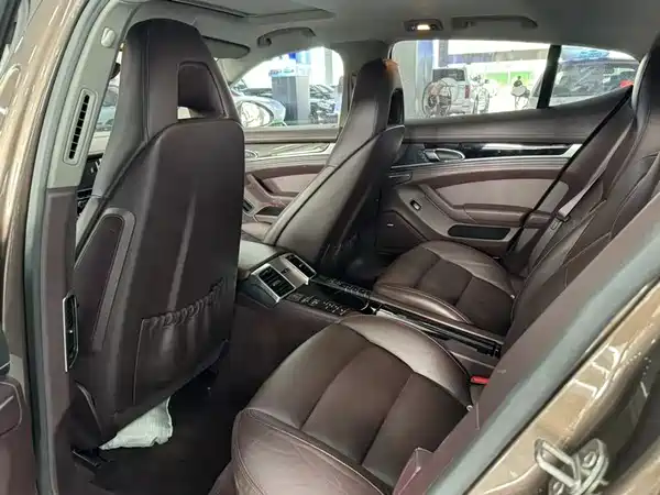 Porsche Panamera 2014