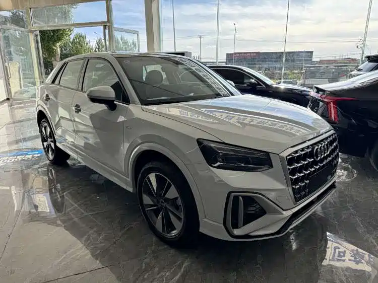 Audi Q2L 2026