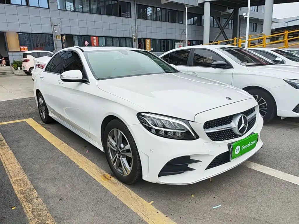 Mercedes-Benz C-Class 2019