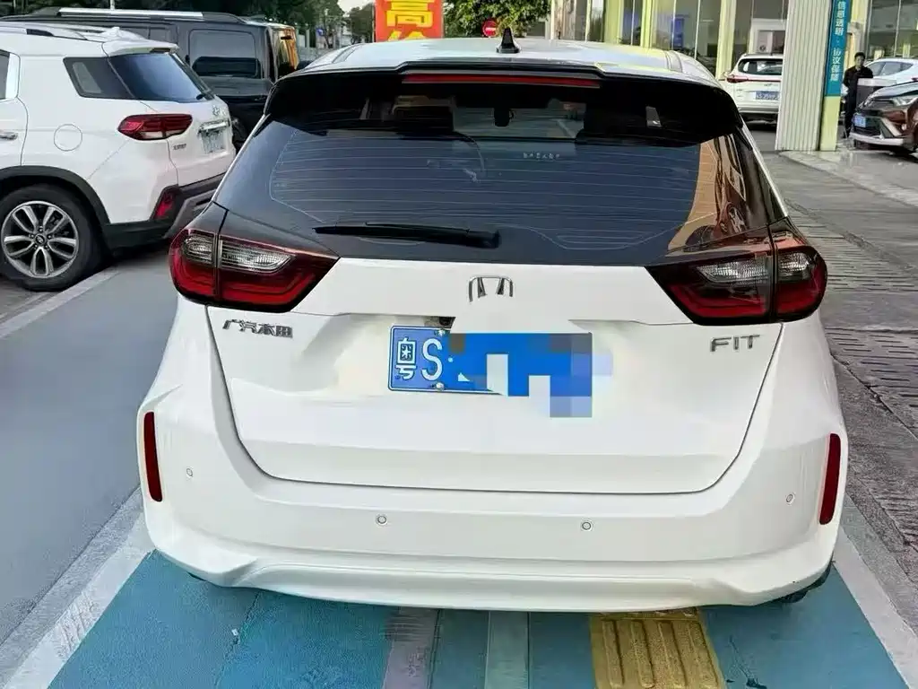 Honda Fit 2022 — фото 4