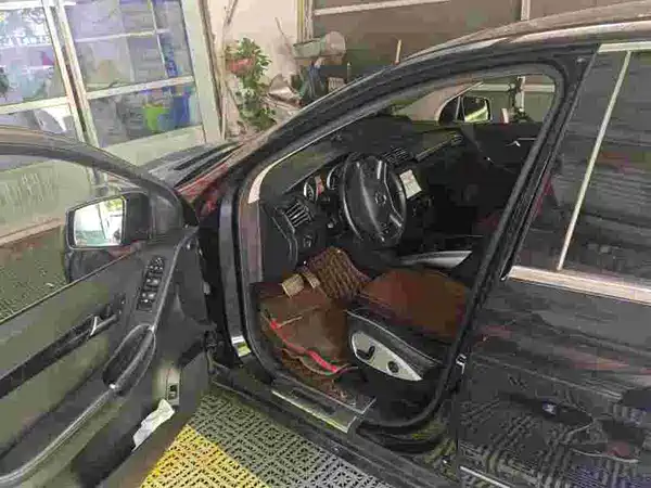 Mercedes-Benz R-Class 2017