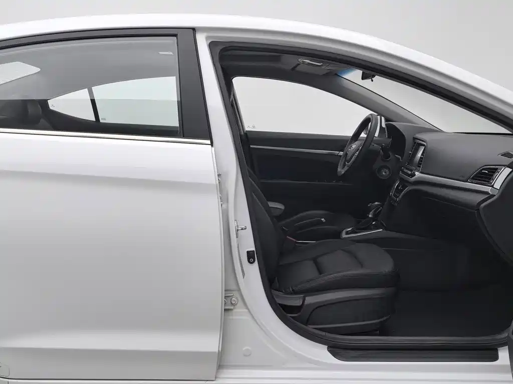 Hyundai Celesta 2016 — фото 23