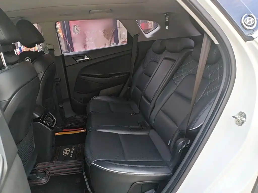 Hyundai Tucson 2020 — фото 17