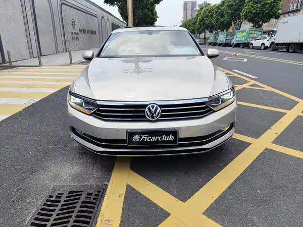 Volkswagen Magotan 2020