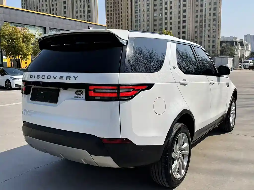 Land Rover Discovery 2019 — фото 5