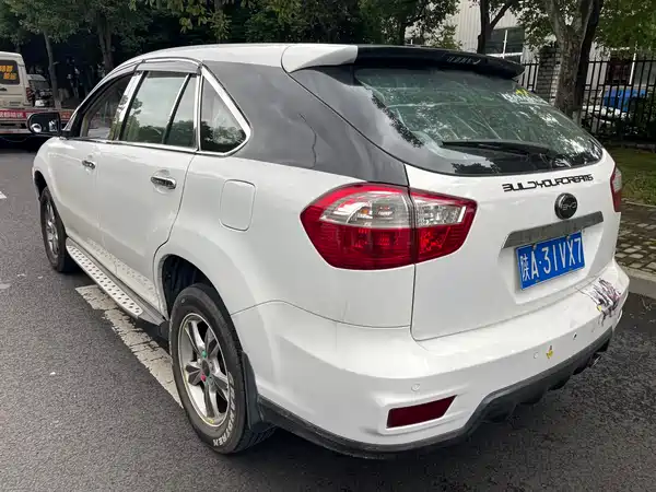 BYD S6 2012