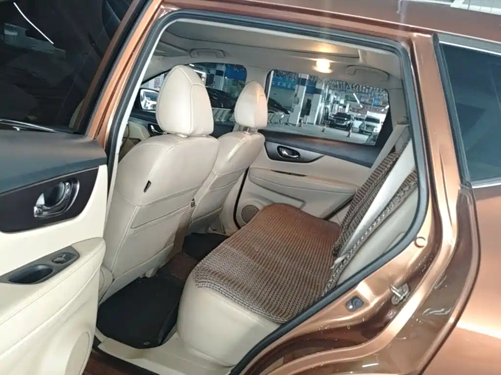 Nissan X-Trail 2015 — фото 17