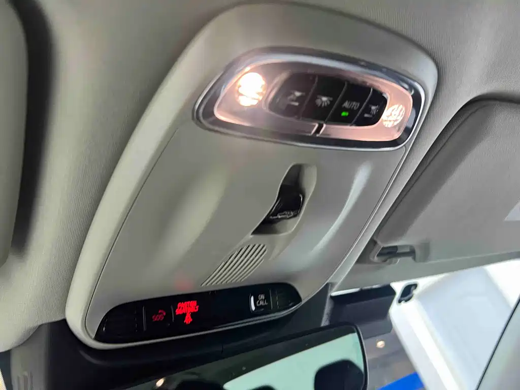 Volvo S90 PHEV 2020 — фото 15