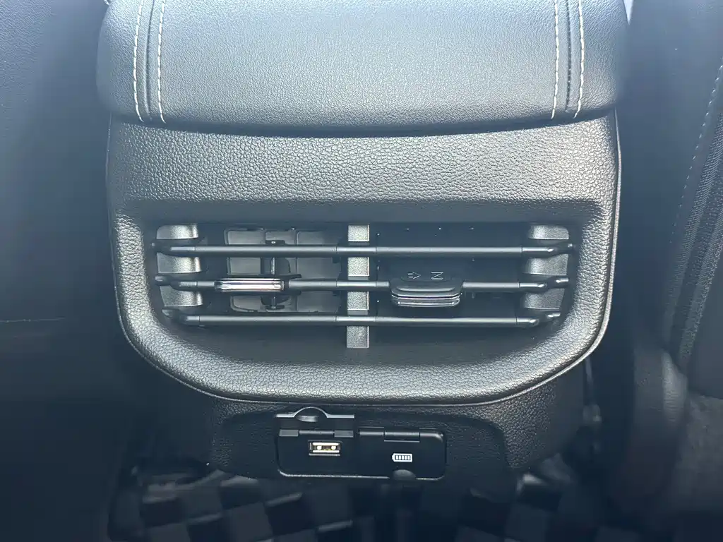 Haval H6 2023 — фото 18