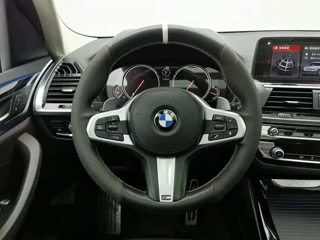 BMW X3 2019 — фото 11