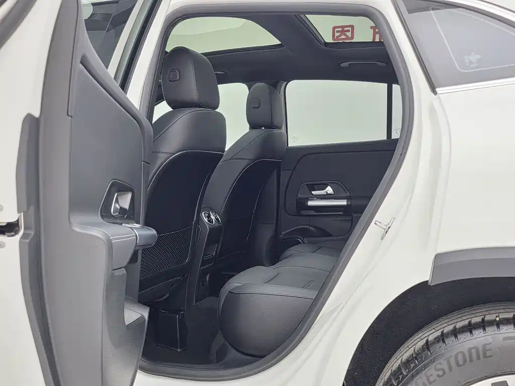 Mercedes-Benz GLA 2022 — фото 10