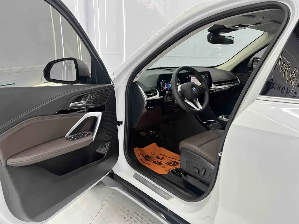 BMW X1 2024 — фото 13