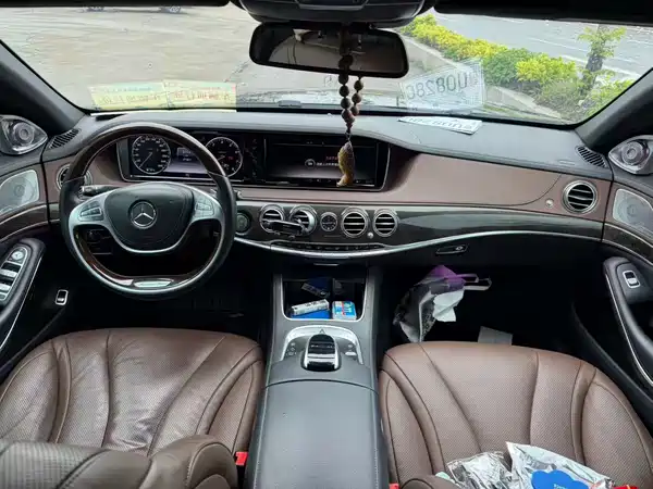 Mercedes-Benz S-Class 2015