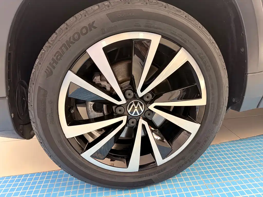 Volkswagen Tuyue 2021