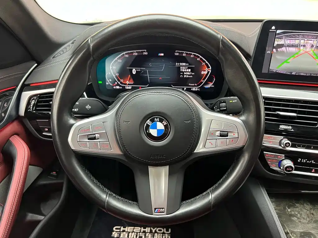 BMW 5 Series 2023 — фото 14