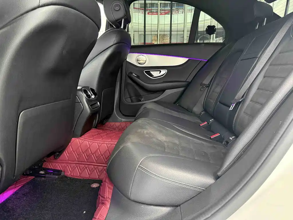 Mercedes-Benz C-Class 2019 — фото 16