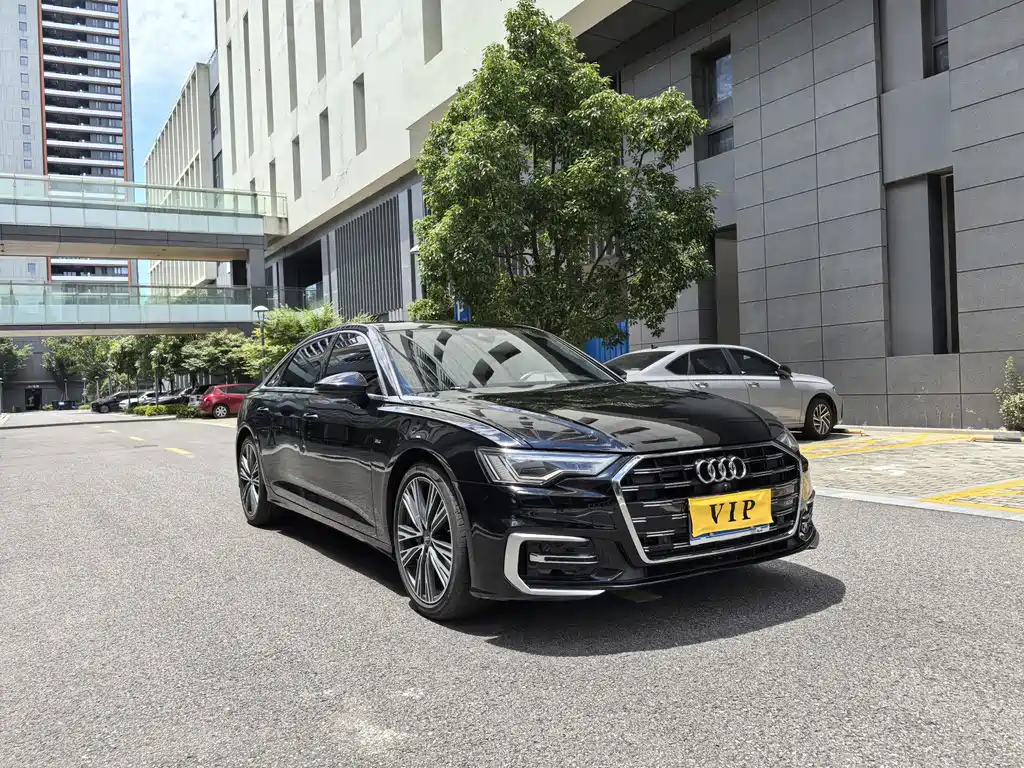 Audi A6L 2020