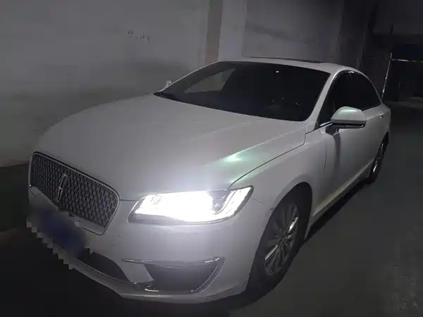 Lincoln MKZ 2019