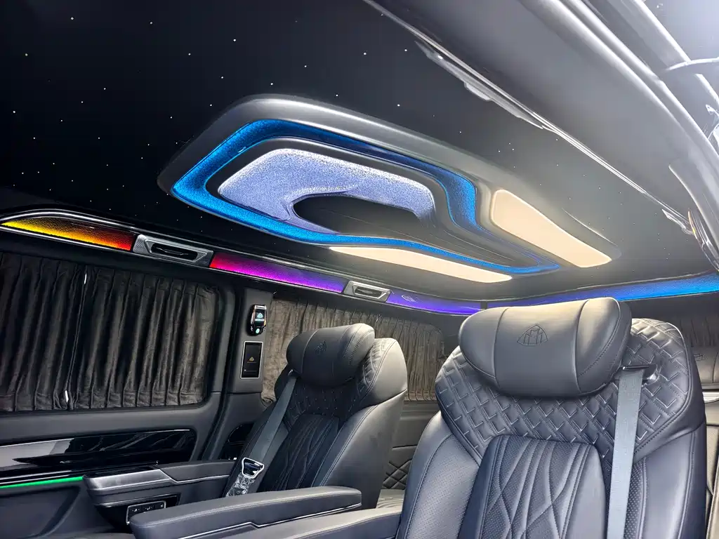 Mercedes-Benz Vito 2025 — фото 19