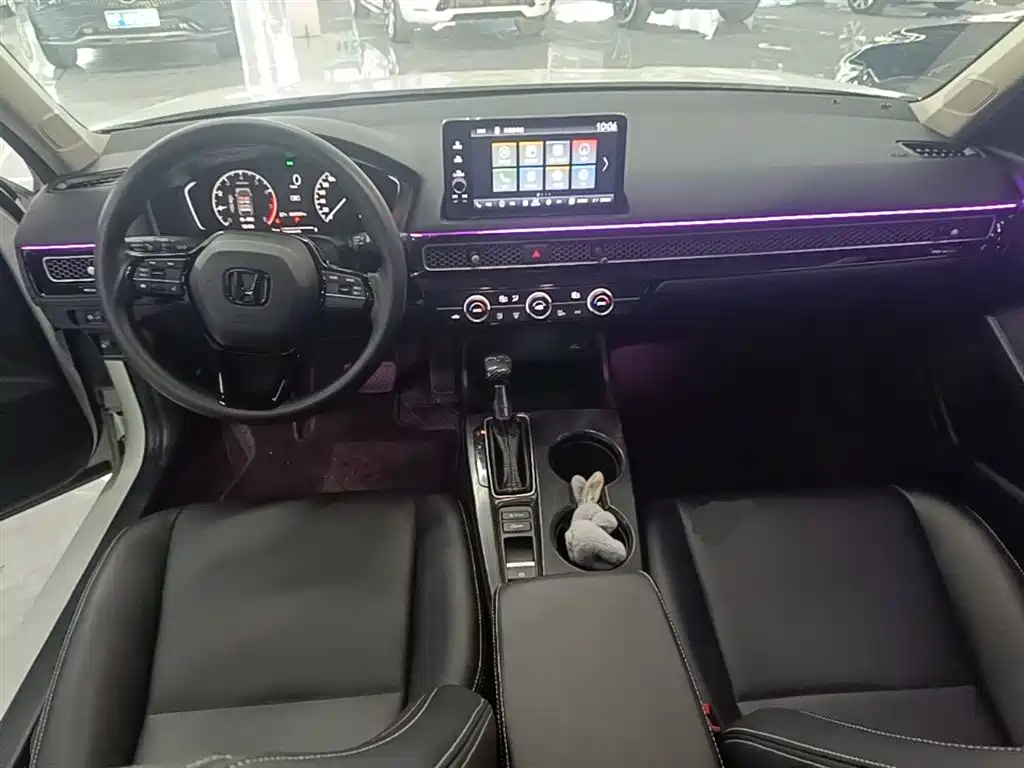 Honda Civic 2023 — фото 10