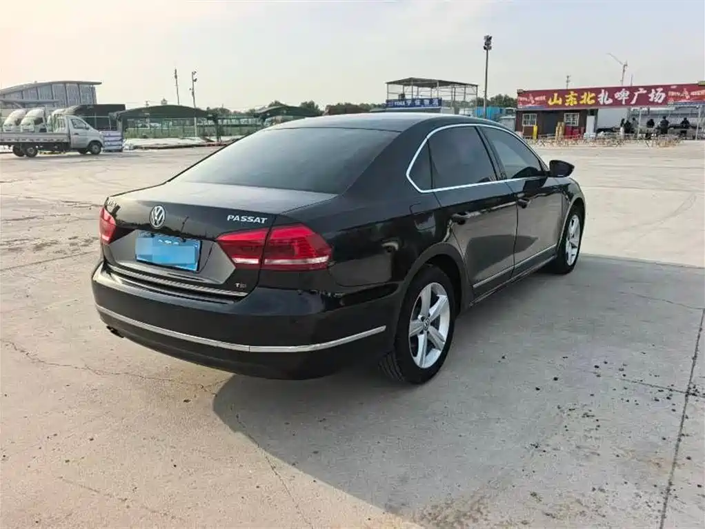 Volkswagen Passat 2015 — фото 7