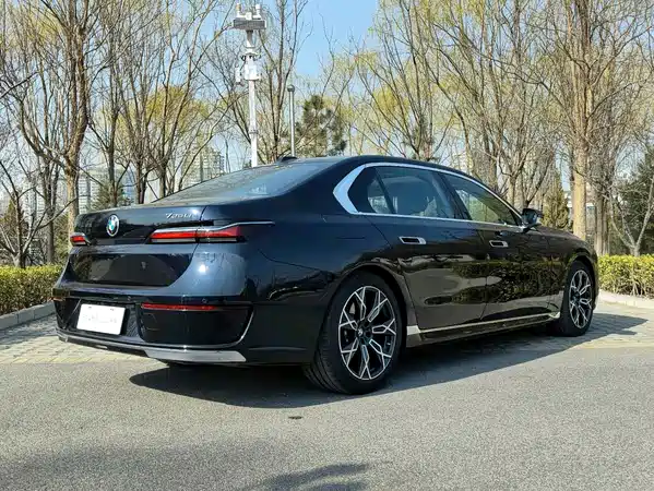 BMW 7 Series 2023