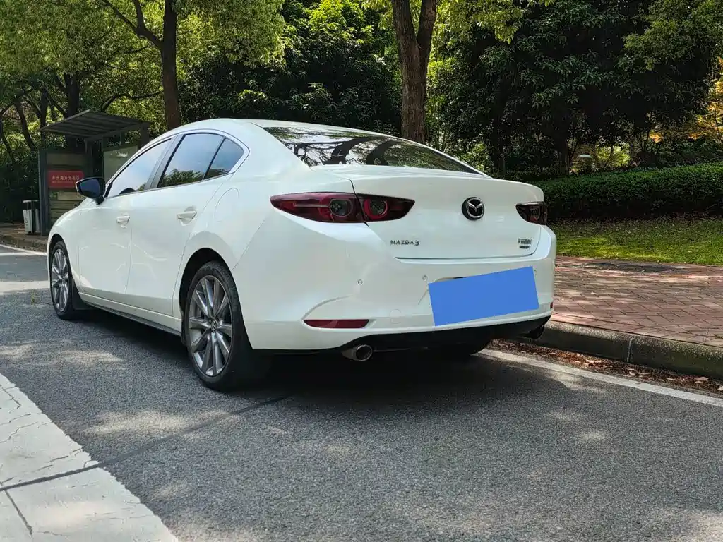 Mazda 3 Angkesela 2021