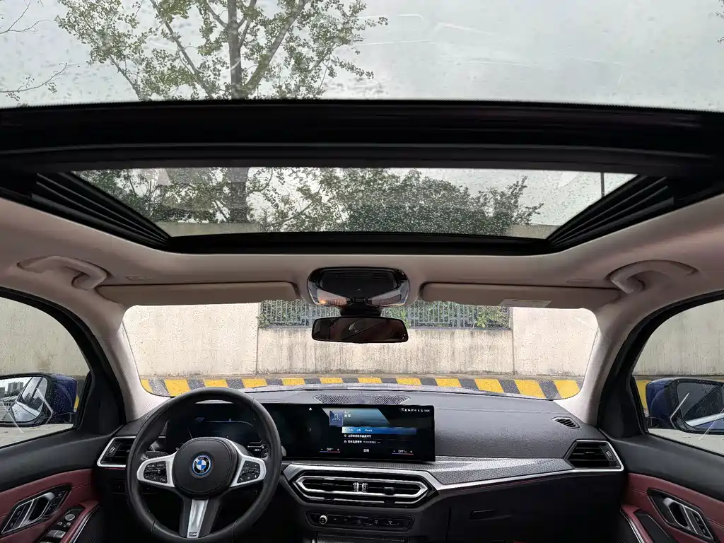 BMW i3 2022 — фото 12