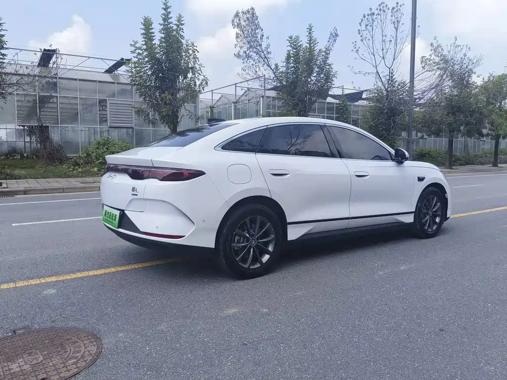 BYD Qin L 2025 — фото 10