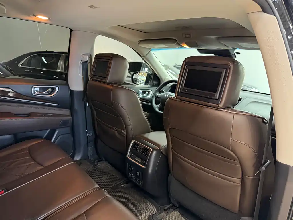 Infiniti QX60 2016 — фото 15