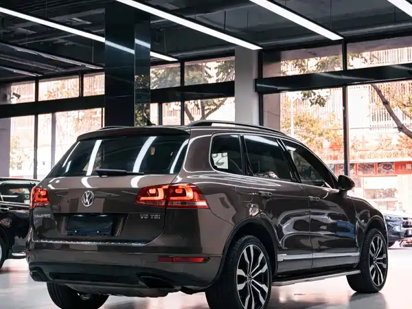 Volkswagen Touareg 2014