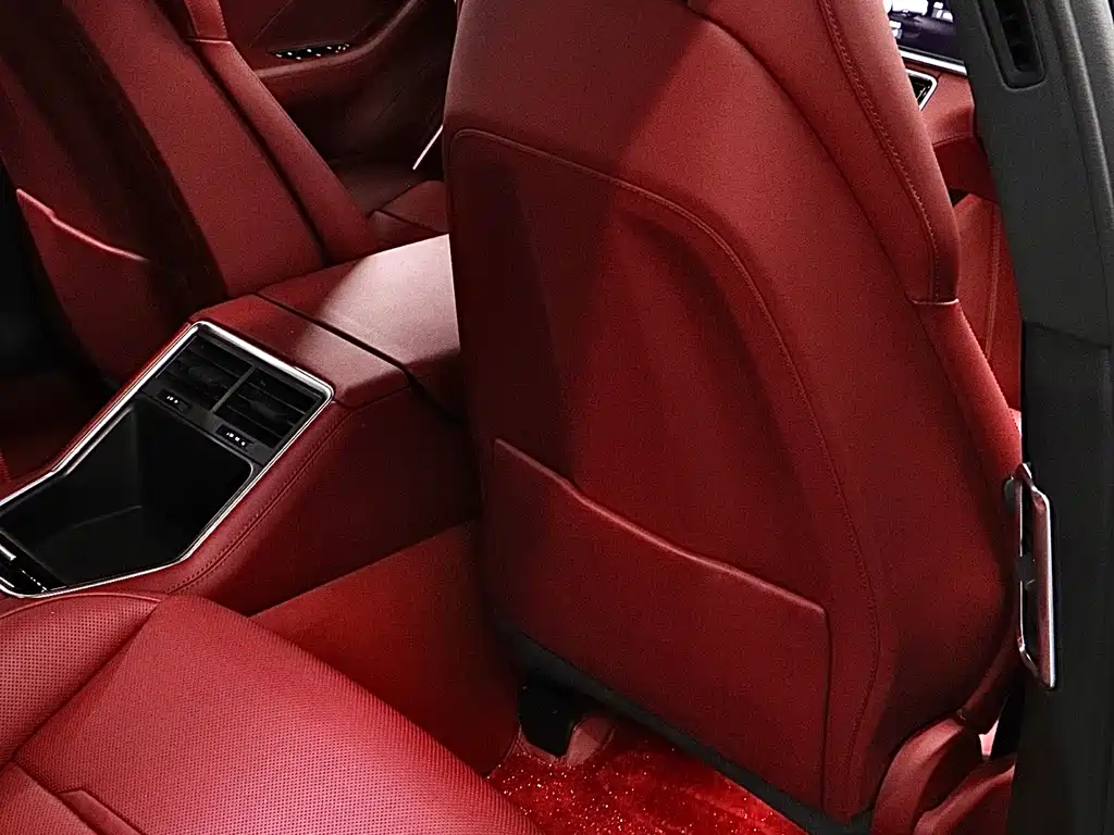 Porsche Panamera 2019 — фото 17