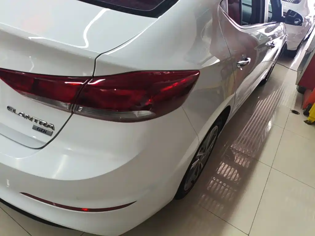 Hyundai Celesta 2017 — фото 8